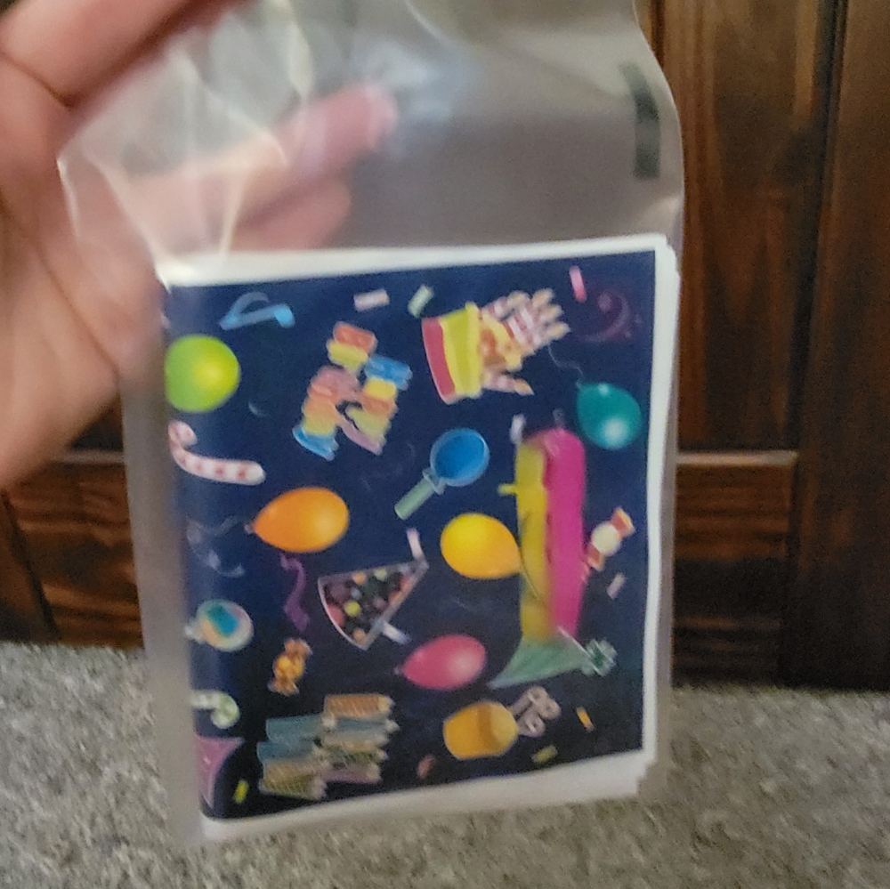 10 New Birthday Party Favor Bags - Picture 7 of 8